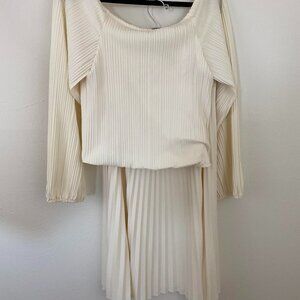 VTG 80s Jody T of California Ivory Pleated Satin Set
